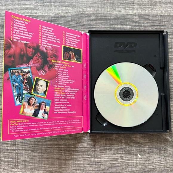 Bundle of 2 DVDs - Picture 3 of 5